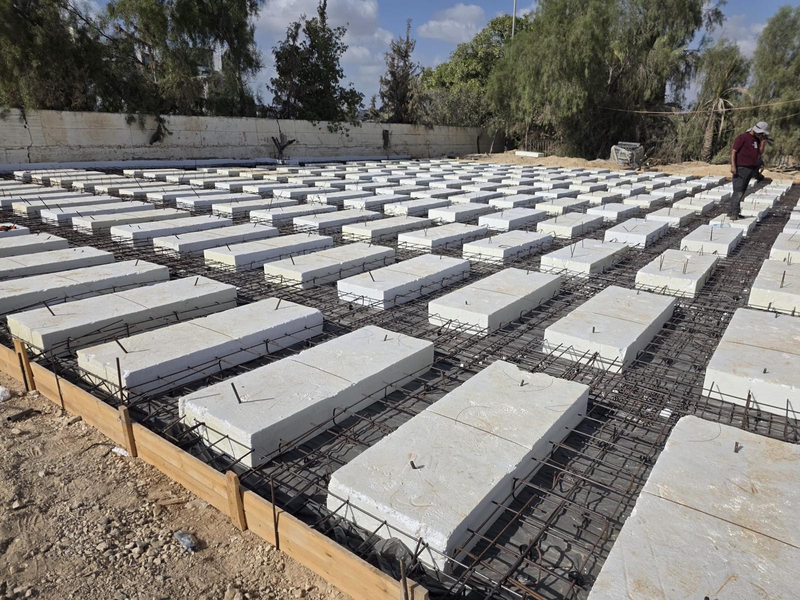 תמונה ראשית — דרוש/ה רצף/ת – חיפוי וריצוף